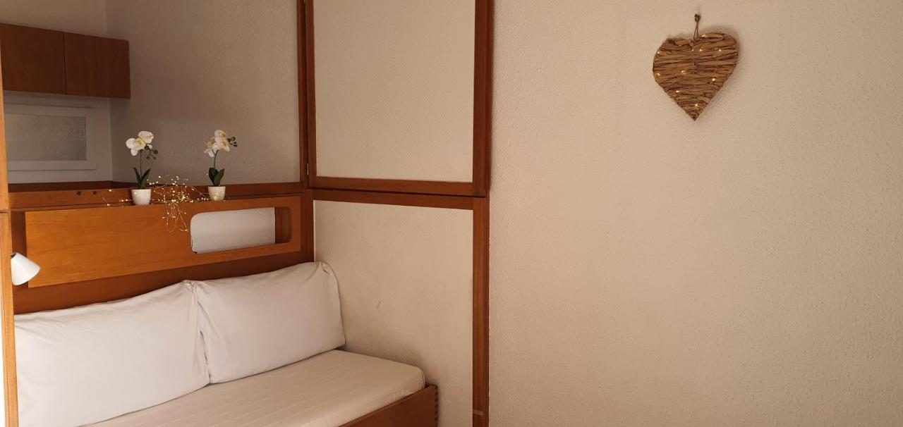 Appartement L'Étoile sous les Pins - La Loge à Hyères Extérieur photo